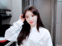 (스압)어제 브이앱 루다네 두부가게 루다.gif - 인스티즈(instiz) 이슈 카테고리 (스압)어제 브이앱 루다네 두부가게 루다.gif