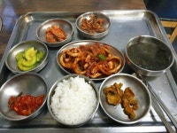 기사식당 백반정식.jpg - 웃긴자료 ‥‥‥‥‥、 - 도탁스 (DOTAX) 기사식당 백반정식.jpg