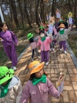 배산으로 숲활동 다녀왔습니다 ^^ - 누리숲반(5,6,7세) - 익산딩동댕어린이집 배산으로 숲활동 다녀왔습니다 ^^