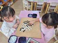 주사, 바둑활동 - 분홍꽃잎반 - 익산딩동댕어린이집 주사, 바둑활동