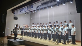 찾아가는 음악회(퇴계중학교)_07/17/25 - 연주회 사진 - (사)춘천남성합창단 찾아가는 음악회(퇴계중학교)_07/17/25