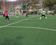 [03/22 풍경] 신원체육공원 축구장 - 운동장 풍경 - FC 아우토반(은평구, 명지대, 동명여고) [03/22 풍경] 신원체육공원 축구장
