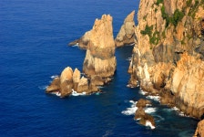 백도 녹산등대 가는 길 - 무심재클럽 여행 - 여행, 바람처럼 흐르다... 3월 27-29일 쪽빛바다에 동백꽃 떨어지는 거문도 백도 녹산등대 가는 길