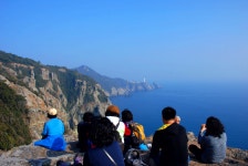 백도 녹산등대 가는 길 - 무심재클럽 여행 - 여행, 바람처럼 흐르다... 3월 27-29일 쪽빛바다에 동백꽃 떨어지는 거문도 백도 녹산등대 가는 길