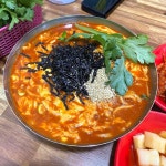 ‘어떻게 알고 왔지?’ 연예인, 인플루언서도 다녀간 대전 찐 맛집... 공간 ‘어떻게 알고 왔지?’ 연예인, 인플루언서도 다녀간 대전 찐 맛집