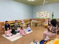 유아오감-요술책상(책) 백설공주 - 산새소리반 - 제주신촌어린이집 유아오감-요술책상(책) 백설공주