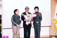 한국미래예술총연합회 대표 이·취임식 및 콘서트 - …… 각종행사 후기화보 - 상록수 문화원 인터넷 뉴스 한국미래예술총연합회 대표 이... 