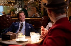 번 감독이 심심해서 만들었는데…너무 재미있어서 난리난 영화 | 1boon 1조원 번 감독이 심심해서 만들었는...