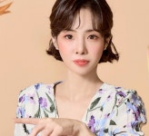[재즈민의 뷰티 다이어리㉔] 자글자글 늙어가는 눈가에 주름! 홈케어로 싹 지우세요