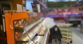 홈플러스 당당치킨 갈 때마다 품절 이유 있었네 - kakaoTV 홈플러스 당당치킨 갈 때마다 품절 이유 있었네