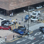 삼성동 현대백화점 나오던 제네시스 돌진, 주차요원 중태 | 보배드림 교통사고/블박