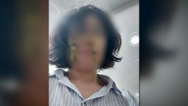 어린이집 교사 얼굴에 똥기저귀 던진 부모…정서학대 있었다 진실게임 - kakaoTV 어린이집 교사 얼굴에 똥기저귀 던진 부모…정서학대... 