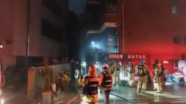 서울 고덕동 다세대주택 화재…80대 여성 숨져 - kakaoTV 서울 고덕동 다세대주택 화재…80대 여성 숨져