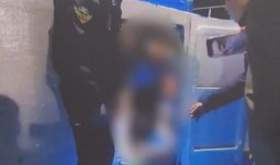 영풍제지(주) 물류창고 | ‘영풍제지 주가조작’ 주범, 베트남 밀항선 창고서 검거 - kakaoTV ‘영풍제지 주가조작’ 주범, 베트남 밀항선 창고서 검거