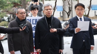 의협 간부 3명 소환…