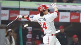 9회말 극적인 467호 홈런…최정, 이승엽과 어깨 나란히 - kakaoTV 9회말 극적인 467호 홈런…최정, 이승엽과 어깨 나란히