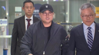 [현장영상+] '음주 뺑소니' 김호중 경찰 조사 마쳐...입장 발표 - kakaoTV [현장영상+] '음주 뺑소니' 김호중 경찰 조사 마쳐...입장 발표