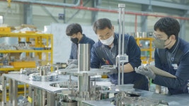 [기업백서]준비하는 자에게 기회는 온다 2차 전지 설비의 선두, 동진기업 - kakaoTV [기업백서]준비하는 자에게 기회는 온다 2차 전지... 