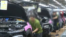 현대차, 임금협상 잠정 합의…정년연장은 뒤로 미뤄 - kakaoTV 현대차, 임금협상 잠정 합의…정년연장은 뒤로 미뤄