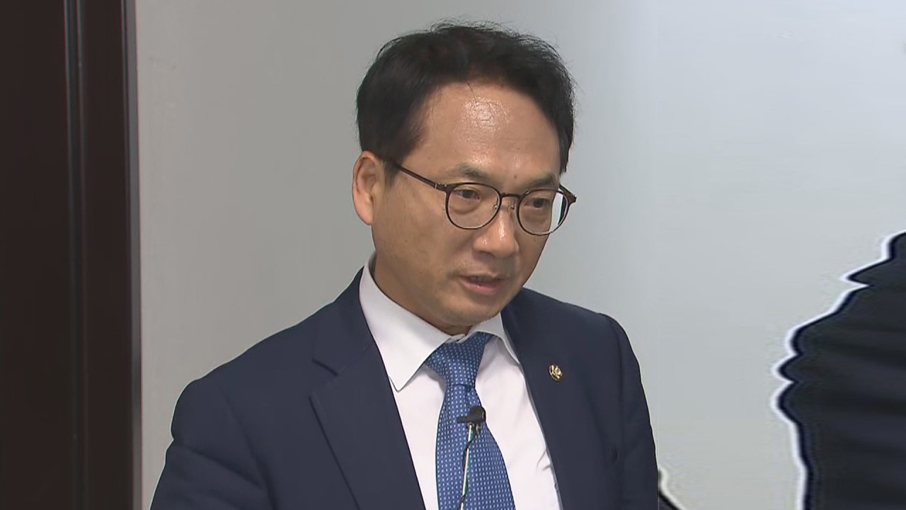 국군정보사령부 소속 군무원, 중국에 블랙요원 정보 유출 혐의로 기소