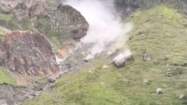 산사태는 백두산 폭발 전조?…전문가의 말은 달랐다 - kakaoTV 산사태는 백두산 폭발 전조?…전문가의 말은 달랐다