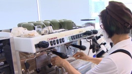 인생 2막은 바리스타…카페 운영 나선 어르신들 - kakaoTV 인생 2막은 바리스타…카페 운영 나선 어르신들