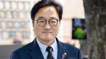 우원식 국회의장 단독 인터뷰, '민주주의 지키겠다는 각오로 담... kakaoTV 우원식 국회의장 단독 인터뷰, '민주주의 지키겠다는 각오로 담...
