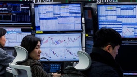 [속보] 원/달러 환율 2.0원 내린 1,431.0원 개장 - kakaoTV [속보] 원/달러 환율 2.0원 내린 1,431.0원 개장