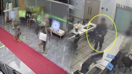 최북단 지자체에도 병력 투입 왜?…CCTV 확인해 보니 - kakaoTV 최북단 지자체에도 병력 투입 왜?…CCTV 확인해 보니