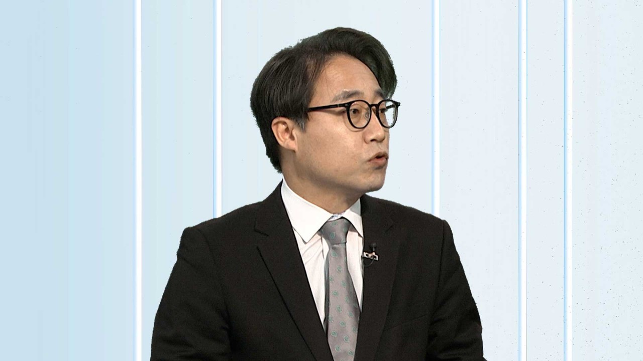 윤석열 구속적부심사 출석, 건강 호소 예상 - 건강 상태 언급할 예정, 관심 집중 (92자)