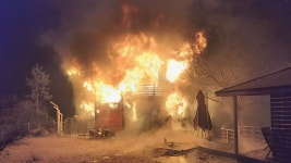 충북 옥천 민박 주택서 불…투숙객 2명 숨져 - kakaoTV 충북 옥천 민박 주택서 불…투숙객 2명 숨져