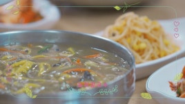 [주·메·추] 여름비와 찰떡궁합 능이 칼국수 - kakaoTV [주·메·추] 여름비와 찰떡궁합 능이 칼국수