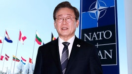 이 대통령, 나토 정상회의 '참석' 가닥…기류 변화 이유는? - kakaoTV 이 대통령, 나토 정상회의 '참석' 가닥…기류 변화 이유는?