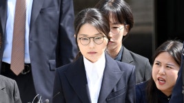 김건희, 오늘도 진술 거부…구속 후 4차 소환 - kakaoTV 김건희, 오늘도 진술 거부…구속 후 4차 소환
