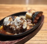 ぴーたんたんさんが投稿したステーキ&ハンバーグそして勝揚げ 肉山（東京/吉祥寺）の口コミ詳細 [食べログ] ステーキ&ハンバーグそして勝揚げ... 