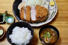 スパマキシマムさんが投稿したぶた いながき（愛知/桜山）の口コミ詳細 [食べログ] ぶた いながき