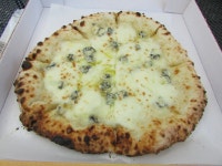 ジョルジュ・イグレックさんが投稿したKOBE PIZZA KEN（兵庫/神戸市西区その他）の口コミ詳細 [食べログ] KOBE PIZZA KEN