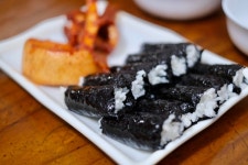 はちもぐさんが投稿した충무할매김밥（韓国/新沙　シンサ）の口コミ詳細 [食べログ] 충무할매김밥