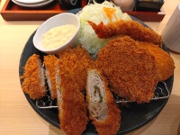 大トロ（よっしー）さんが投稿したとんかつ神楽坂さくら アークスクエア御経塚店（石川/野々市）の口コミ詳細 [食べログ]... 