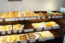 しいの実社 学芸大学店 - 学芸大学/パン | 食べログ しいの実社 学芸大学店 (学芸大学/パン)