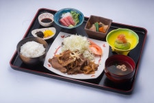 大衆料理 南風原御殿 - 南風原町/居酒屋 | 食べログ 大衆料理 南風原御殿 (南風原町/居酒屋)