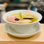 『海苔の枚数が素敵♪』by ンパ : 横浜家系ラーメン 一蓮家  お初天神店 - 東梅田/ラーメン [食べログ] 海苔の枚数が素敵♪(ンパ)... 