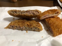 【閉店】牛又精肉店 - 天理/コロッケ | 食べログ 牛又精肉店 (天理/コロッケ)