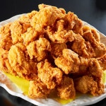 秘伝の唐揚げ まるから 新馬場店 - 新馬場/からあげ | 食べログ 秘伝の唐揚げ まるから 新馬場店 (新馬場/からあげ)