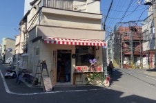TOMITさんが投稿した9’ｓカフェ（東京/浅草）の口コミ詳細 [食べログ] 9’ｓカフェ