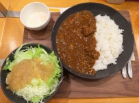 【閉店】カレー屋ドムドム - 銀座/カレー | 食べログ カレー屋ドムドム (銀座/カレー)