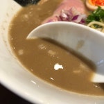 『今日の煮干し中華は、すっきりシャープな煮干し感❗️』by 能継（よしつぐ） : 酒肴場 屯 （TAMURO） - 新橋/海鮮 [食べログ]... 