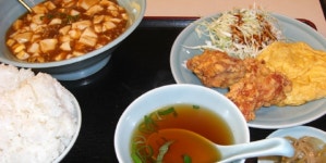 皇君菜館 湊川店 （コウクンサイカン【旧店名】神君菜館） - 湊川公園/中華料理 | 食べログ 皇君菜館 湊川店 (湊川公園/中華料理)