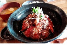 【閉店】どんどん丼 - 北大路/ステーキ | 食べログ どんどん丼 (北大路/ステーキ)