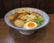 【閉店】煮干屋　学 （ニボシヤ ガク【旧店名】濃厚にぼしや） - 上野御徒町/ラーメン [食べログ] 煮干屋　学 (上野御徒町/ラーメン)